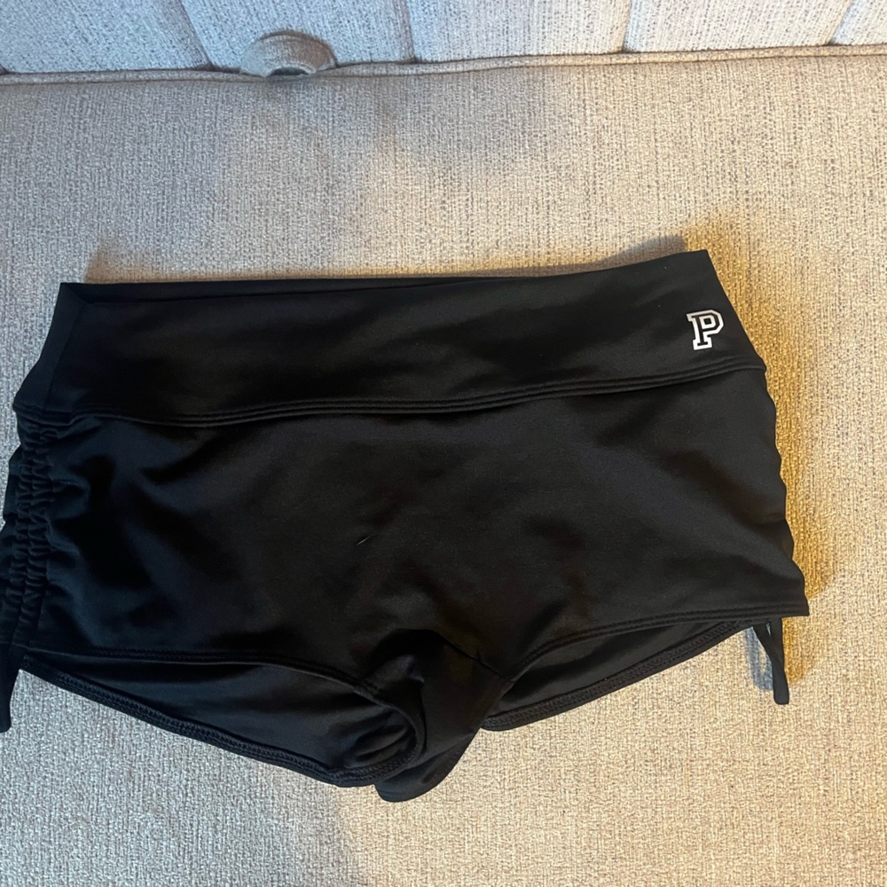 PINK booty shorts/spanks